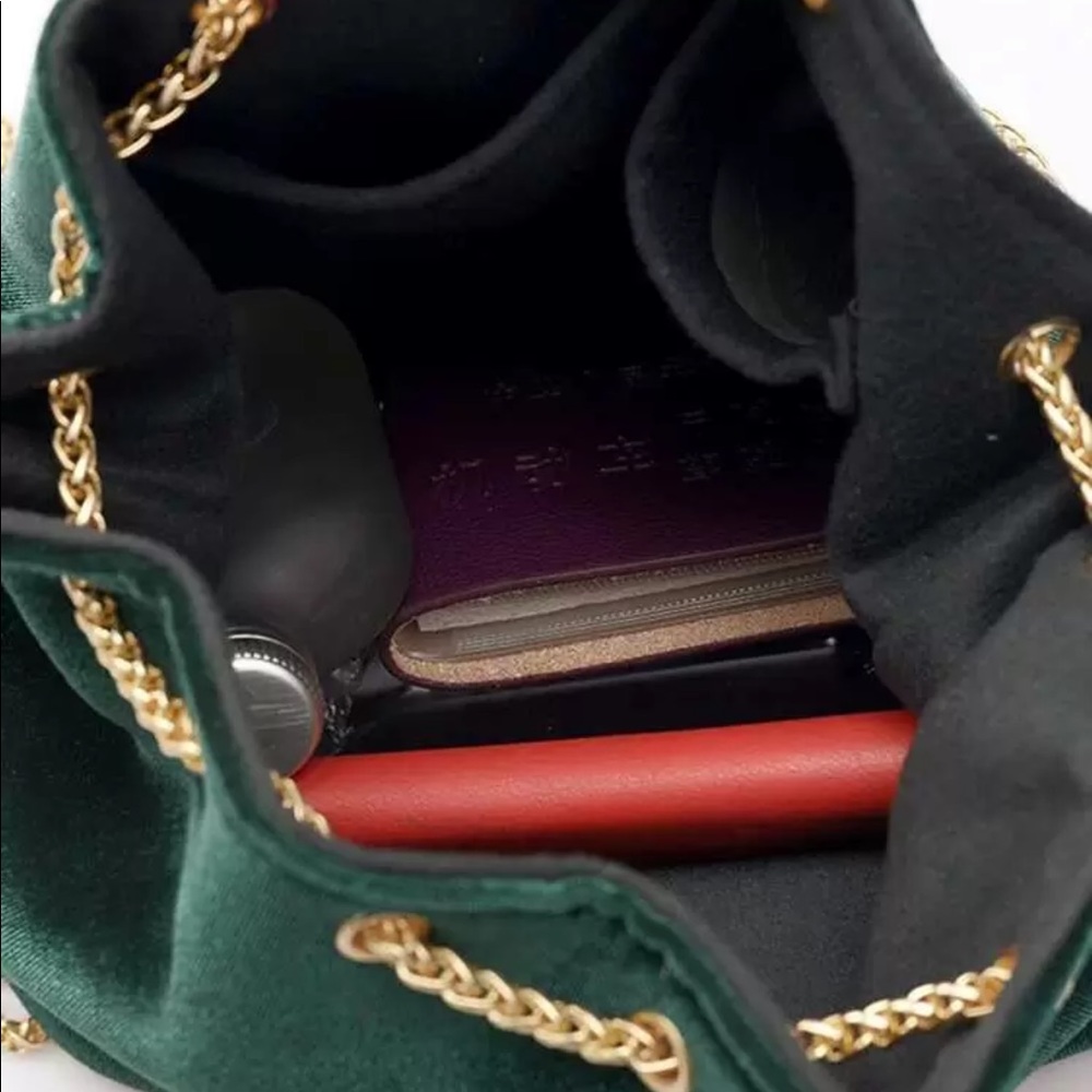 Green velvet bucket bag gold pearl 400428 - Picture 2 of 3